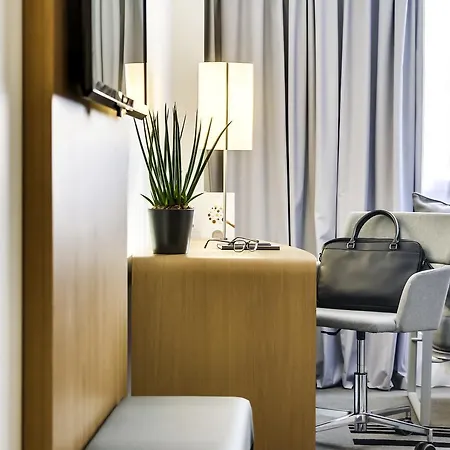 Novotel Centre Halles Hotel